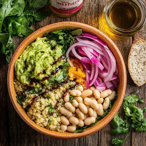 Frische Regenbogen-Bowl mit cremiger Basilikum-Note - Exclusive Food GmbH